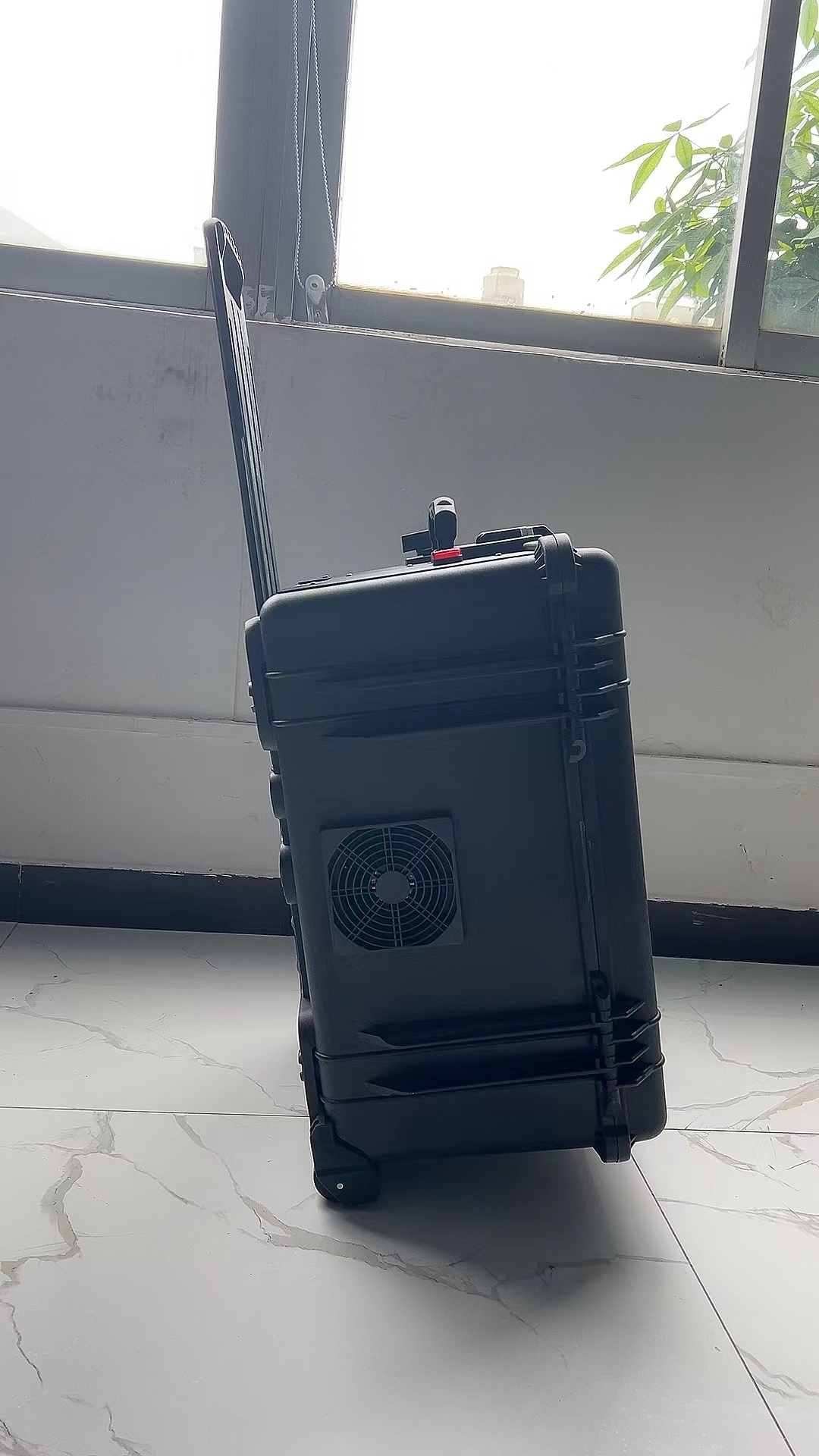 林口手拉箱型移动通信干扰器